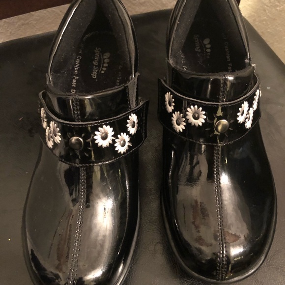 Spring step - Picture 2 of 5